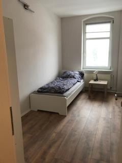 Arnold Apartments - 1