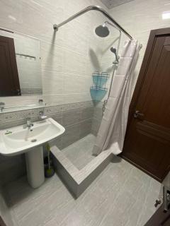 Юнусабад 12 квартал Уч бакалок -  - 9