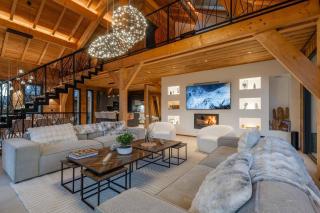 Luxurious Villa in Briancon with 5 Bedrooms, Indoor Pool and Sauna - 8