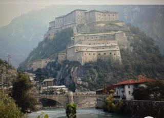 Sonia Holiday Home - Camera Susan - 7