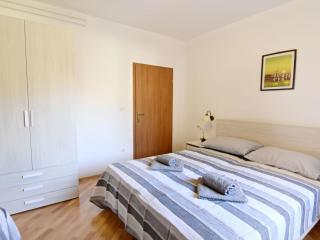 Apartment ALEX 4 by Interhome - 1