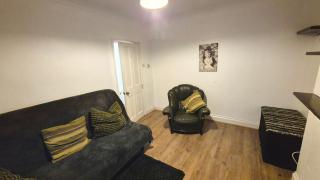 Mayfield , 2 bed slp 6 Roomy dog friendly Gosport town house - 1