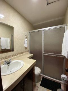 Hotel Imperio Real - 8