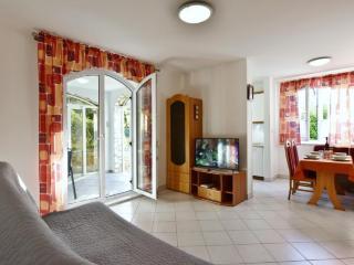 Apartment Wohnung in Zambratija mit Gemeinsamem Grill by Interhome - 5