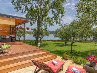 Holiday Home Beach House IVE- romantische Flucht- Jacuzzi- Pool- Meer by Interhome - 9