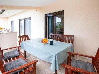 Apartment mit privater Terrasse by Interhome - 3