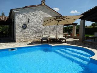 Holiday Home Villa Sujevic für unvergessliche Ferien - Istrien by Interhome - 1
