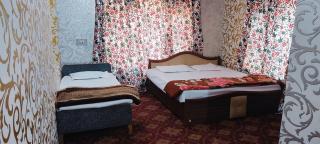 FABULOUS KASHMIR HOMESTAY Dal lake - 8