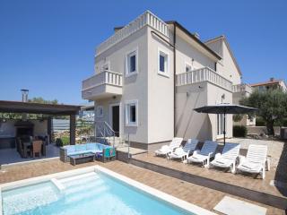 Holiday Home Villa Castagna in Premantura mit Pool und Sauna by Interhome - 9