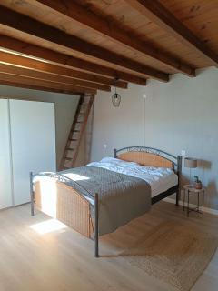 Flo house - 1
