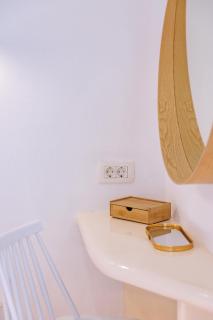 Golden Secret Beach House - 6