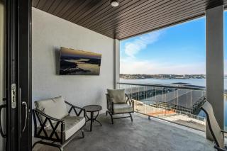 New Luxury Unit Dreamy place on the Lake - 7