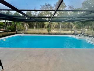 family Spacious Heated Pool Home 5 Min To Weeki Wachee - 3