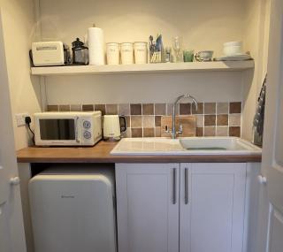 Cosy room, en-suite with kitchenette - 1