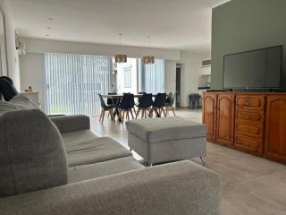 Hermosa casa con piscina en Oliva - 8