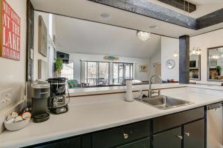 Osage Beach Getaway - 1 Mi to Margaritaville Fun! - 3