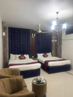 Graceland House F8 - 6