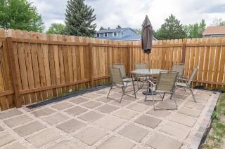 Turquoise Door, Spacious Duplex, 3 Kings near AFA - 3