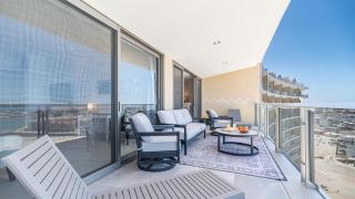 Elegant Ocean Getaway Designed for Relaxation and Luxury - 6