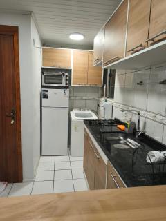 Lindo AP 2 quartos ar condicionado wifi e garagem 438 - 0