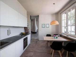 Holiday Home Luxusvilla am Gardasee mit privatem Badesteg by Interhome - 2