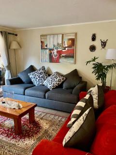 Casa Curicó FULL equipada, excelente ubicación 3 habitaciones, 3 baños - 0