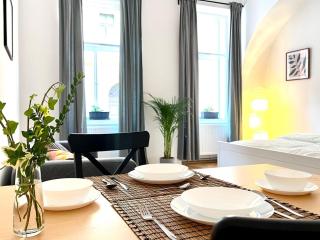 Prague apartment 3 minutes from historical town - 5