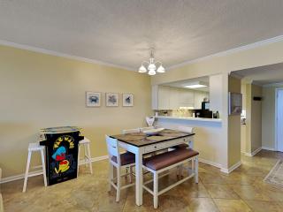 Navarre Towers #303 - 4