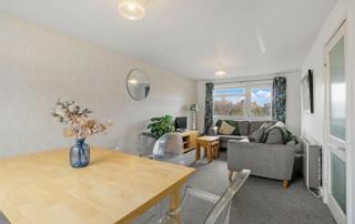 Central Upton Upon Severn 2 bedroom property sleeps 6 - 4