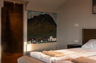 Rauðafell Scenic View Apartment - 1