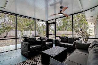 Family Sarasota 3BR Home With Heated Pool & Large Yard - 7