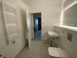 Premium and city close, Top transport links - 5