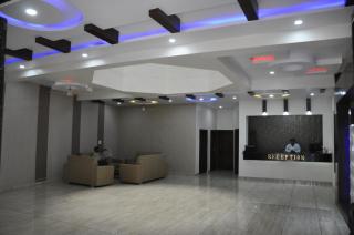 Hotel Pratiksha - 1