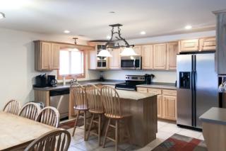 Sunset Condominiums: Golf View - 3