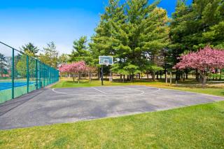 Sunset Condominiums: Golf View - 2