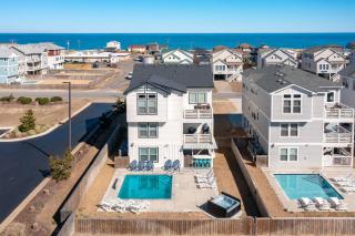 4059 - Bikinis Martinis - Kitty Hawk - 9