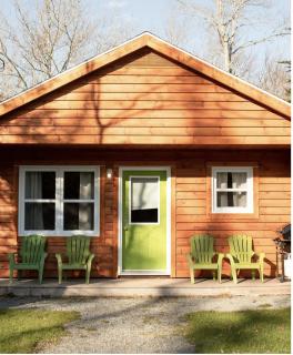 Lawrencetown Lodge - The Pine 2 Bed Room - 2