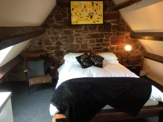 Lulus - St Bees - 0