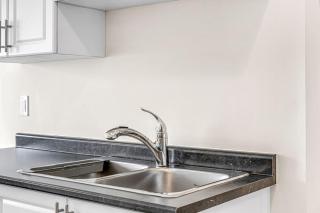 Spacious 3BR House with Modern Comforts - 5