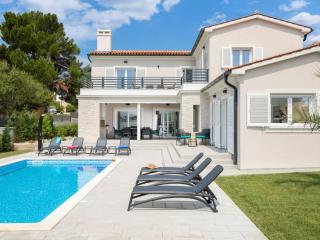Holiday Home Villa in Premantura mit privatem beheizten Pool und Sauna by Interhome - 9