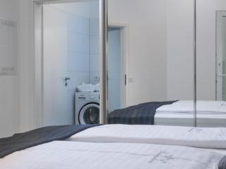 Apartment MA Premantura Luxusappartement Nr- 1 mit Terrasse und Parkplatz für 2-2 Persone by Interhome - 3