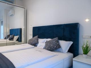 Apartment MA Premantura Luxusappartement Nr- 1 mit Terrasse und Parkplatz für 2-2 Persone by Interhome - 4