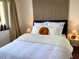 Top location • Family-friendly • Parking • Netflix - 9