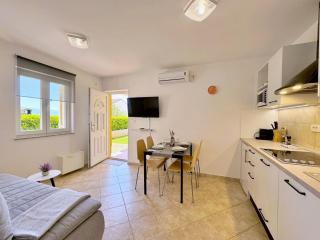 Apartment Apartment PintaDeSol by Interhome - 3
