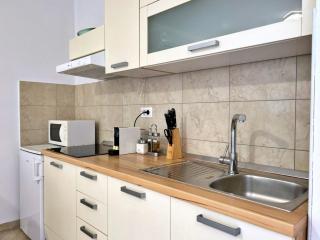 Apartment Apartment PintaDeSol by Interhome - 4
