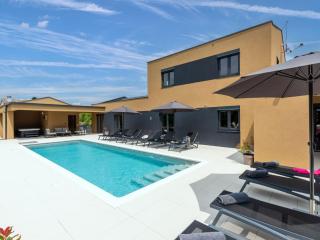 Holiday Home Villa Viktor by Interhome - 9