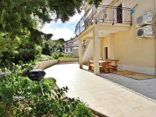 Apartment Apartment Ivanka by Interhome - 9