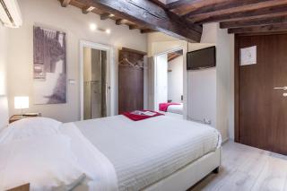 Home Boutique Santa Maria Novella - Florencia - 2