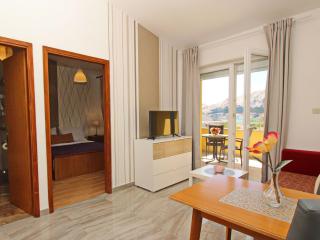 Apartment Modern eingerichtete Apartment für 2 Personen- Klimatisiert- freie Parkplatz un by Interhome - 2