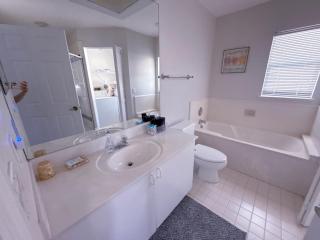 Intercoastal Views Sleeps 8 Marco Island FL by Vacation Your Way - Marco Island - 6